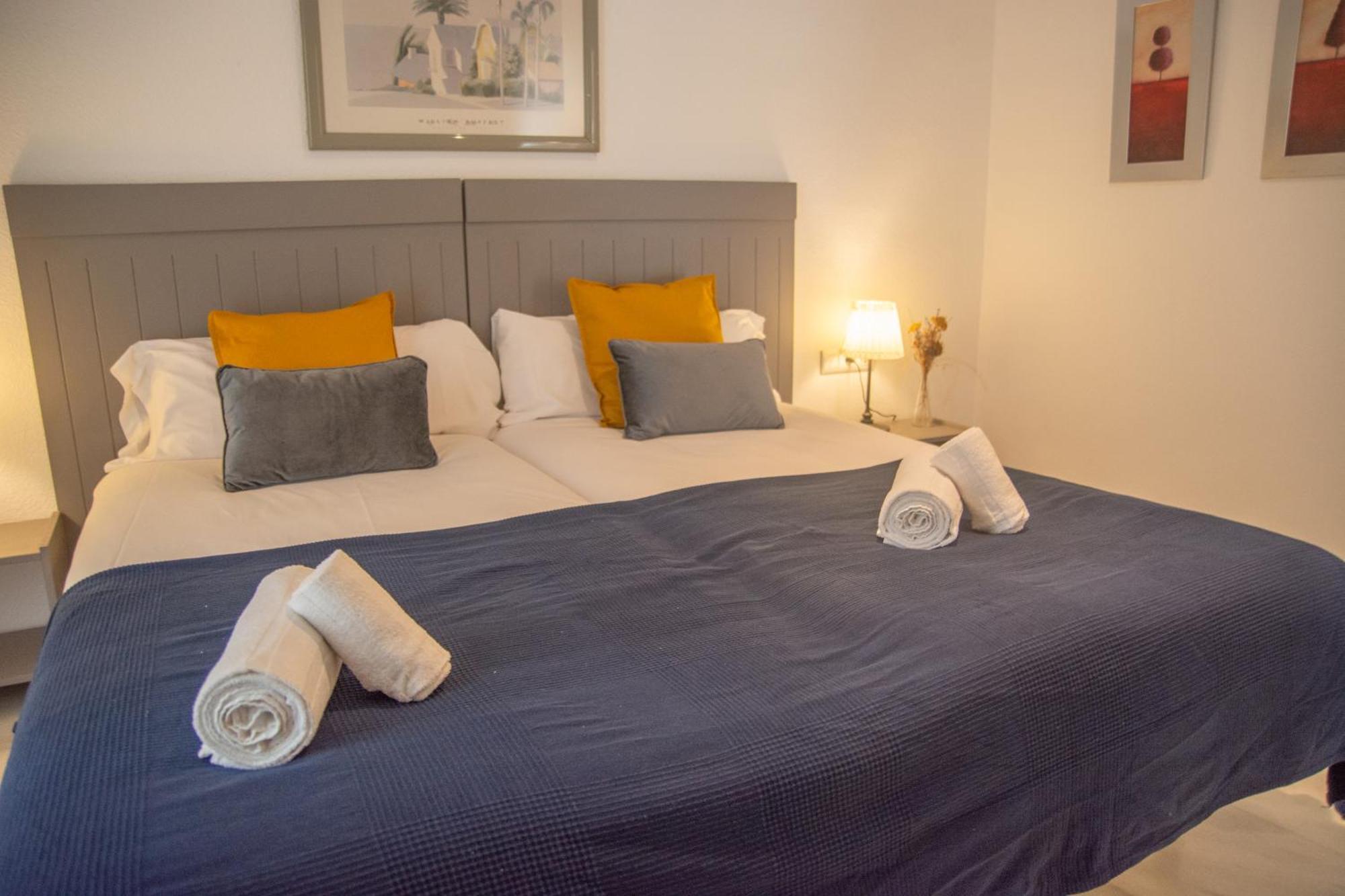 San Marcos Apartamentos Seville Phòng bức ảnh